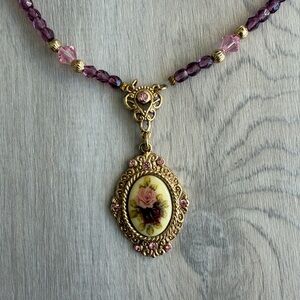 1928 Jewelry Elegant Purple Beaded Necklace with Framed Rose Pendant